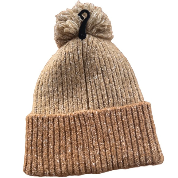 NWT Alpine womens textured cable knit soft lt brown beanie with puff one size - Picture 2 of 5